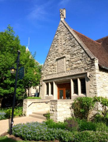 The front of the Riverside Public Library building 